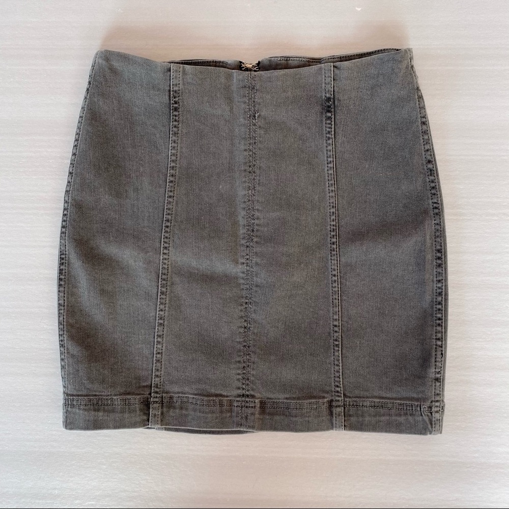Free People Skirt Grey Size 8